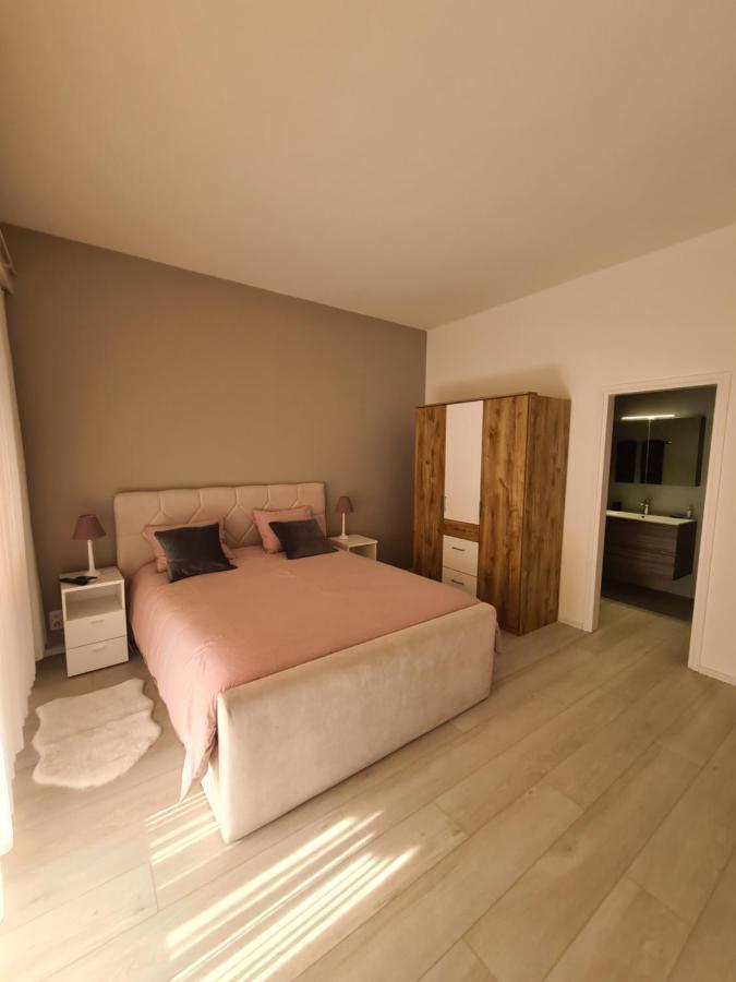 Osteria La Riva Hotel Minusio Bagian luar foto